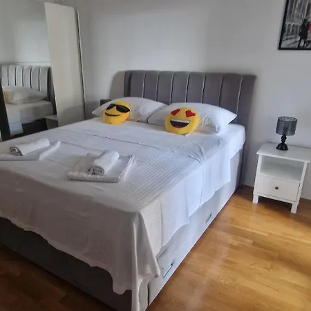 Apartmán Anica 2 *