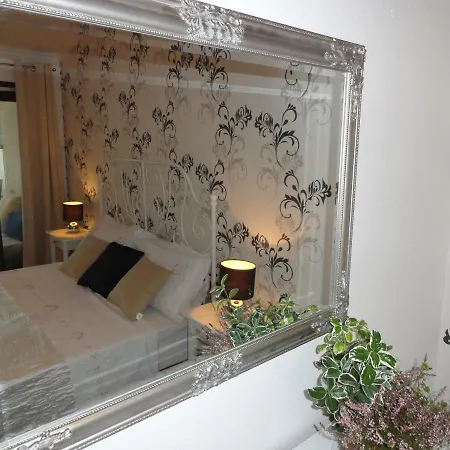 Anica 2 Apartmán *
